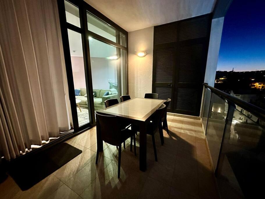 Stunning 2Br Apt In St Julians St. Julian's Exteriör bild